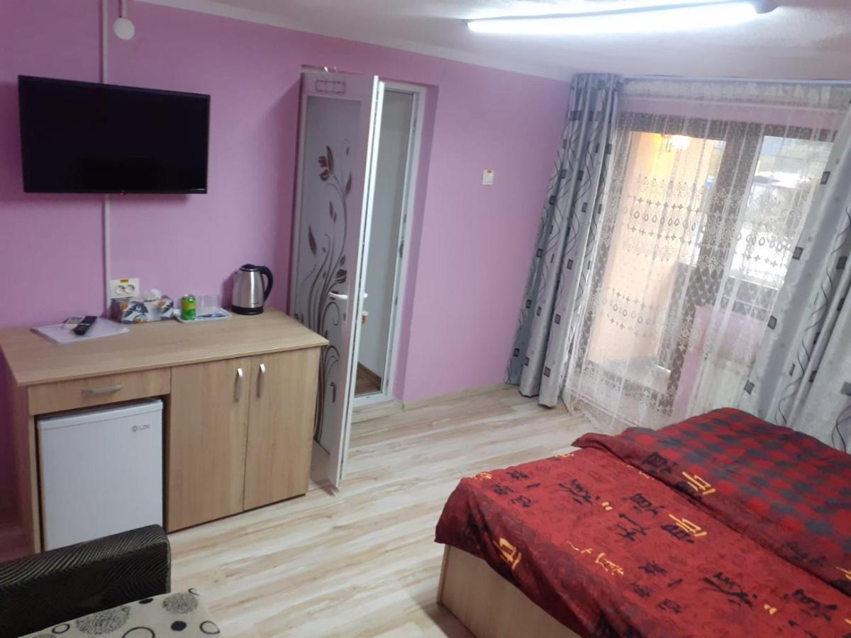 Отель Casa Sofia Тыргу-Жиу Номер фото